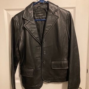 Like new women’s leather Jacket
